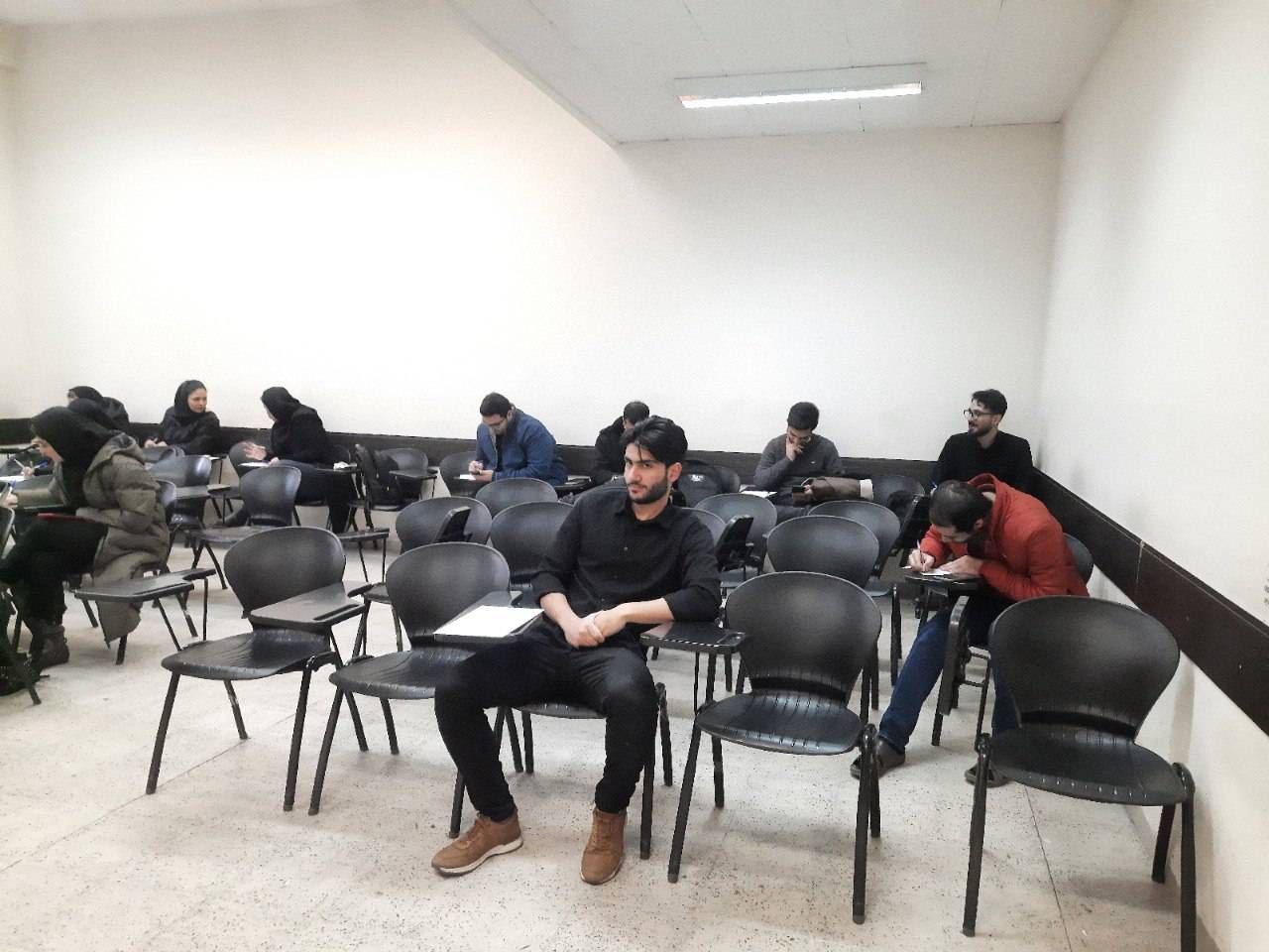 دکتر محمد هادی رستمی